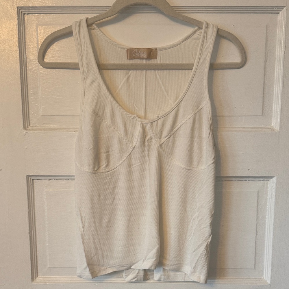 Vintage Cream Tank Top | Bust Detail